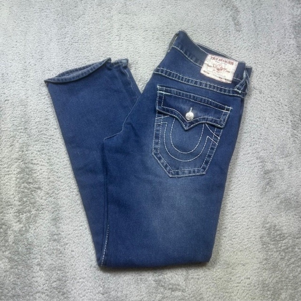 True Religion Jeans Mens 33x32 Blue Geno Relaxed Slim Straight Denim Big T Flap‎